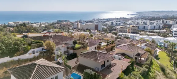 3 bedrooms Villa in Fuengirola, Spain No. 60222 32