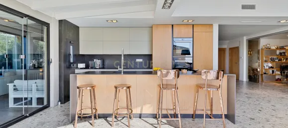 3 bedrooms Villa in Fuengirola, Spain No. 60222 2