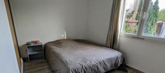 2 Schlafzimmer Haus in Senlis, France, Nr. 242984 8