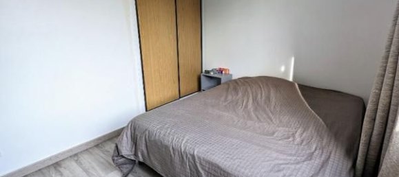 2 Schlafzimmer Haus in Senlis, France, Nr. 242984 7