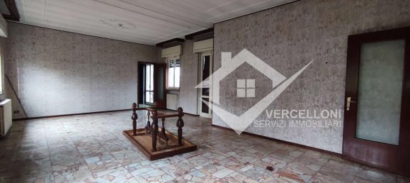6 rooms House in Barengo, Italy No. 149588 36