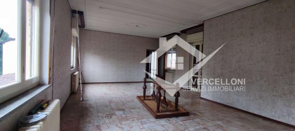 6 rooms House in Barengo, Italy No. 149588 37