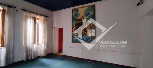 6 rooms House in Barengo, Italy No. 149588 17