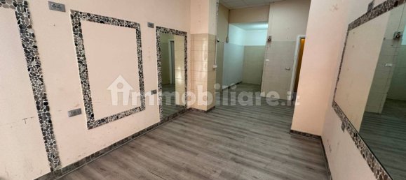 1 room Commercial property in Genoa, Italy No. 329986 4