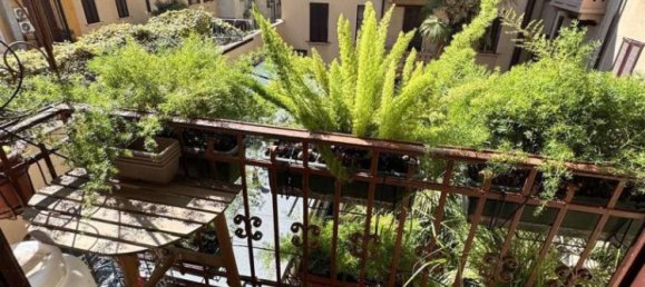 2 bedrooms Apartment in Milan, Italy No. 247686 21