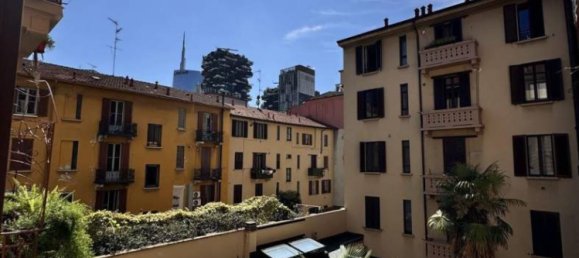 2 bedrooms Apartment in Milan, Italy No. 247686 22