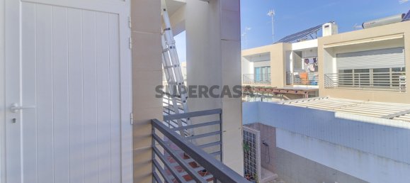 Дом с 4 спальнями в Монте Горду, Португалия № 154208 32