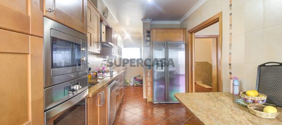 Дом с 4 спальнями в Монте Горду, Португалия № 154208 5