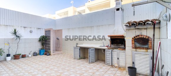 Дом с 4 спальнями в Монте Горду, Португалия № 154208 21