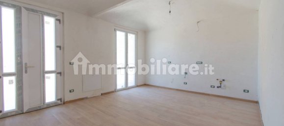 2 غرف نوم شقة في Nichelino, Italy رقم 270129 3