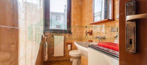 3 غرف نوم منزل في Origgio, Italy رقم 214665 16