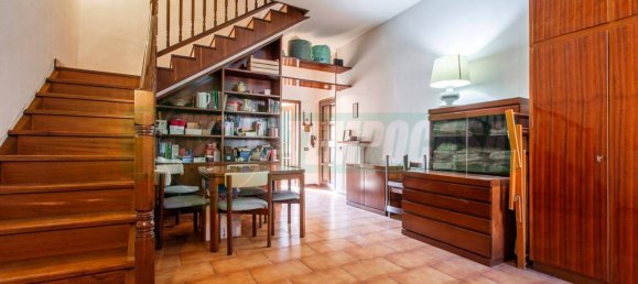 3 غرف نوم منزل في Origgio, Italy رقم 214665 18