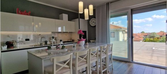 Casa de 4 dormitorios en Briga Novarese, Italy No. 359406 11