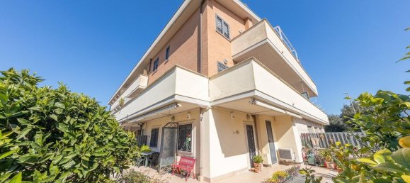 2 bedrooms Apartment in Rome, Italy No. 342885 2