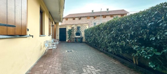 5 rooms Villa in Ghemme, Italy No. 235681 31