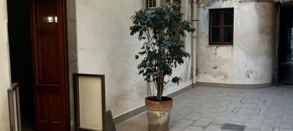 3 bedrooms Duplex in Catania, Italy No. 317662 2