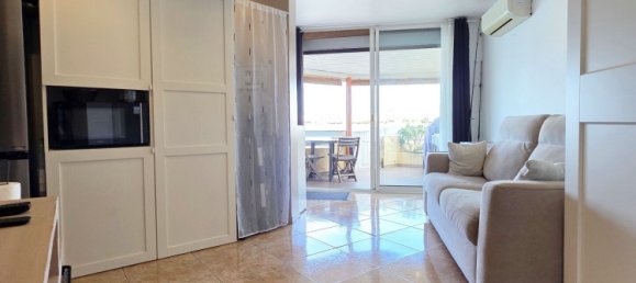 2-salle Appartement à Le Barcarès, France No. 321480 6