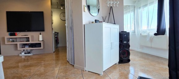 2-salle Appartement à Le Barcarès, France No. 321480 8