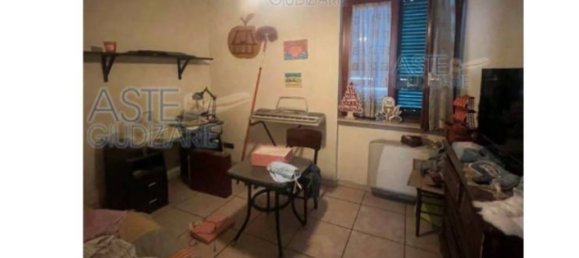 7 bedrooms Apartment in Mariglianella, Italy No. 12922 5