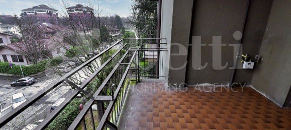 3 bedrooms Apartment in Vedano al Lambro, Italy No. 27879 6