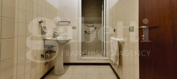 3 bedrooms Apartment in Vedano al Lambro, Italy No. 27879 11