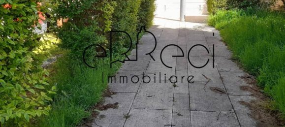 3 Schlafzimmer Wohnung in Curtatone, Italy, Nr. 346776 16