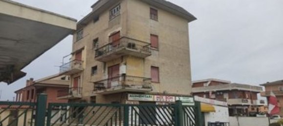 2 bedrooms Apartment in Ardea, Italy No. 348460 2