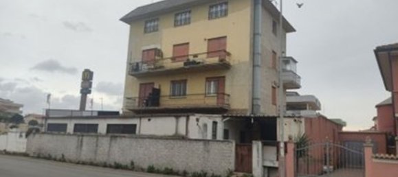 2 bedrooms Apartment in Ardea, Italy No. 348460 18