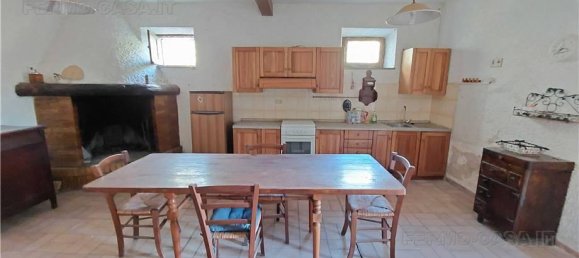 4 rooms House in Monterubbiano, Italy No. 158920 12