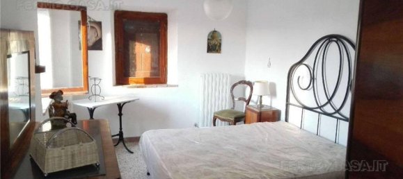 4 rooms House in Monterubbiano, Italy No. 158920 18