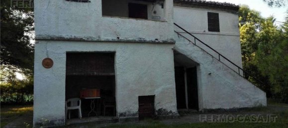 4 rooms House in Monterubbiano, Italy No. 158920 2