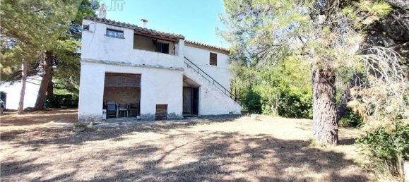 4 rooms House in Monterubbiano, Italy No. 158920 3