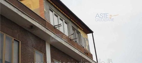 3 Schlafzimmer Wohnung in Rome, Italy, Nr. 348469 3