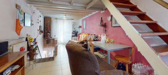 Apartamento de 3 habitaciónes en Castel d'Ario, Italy No. 132268 13