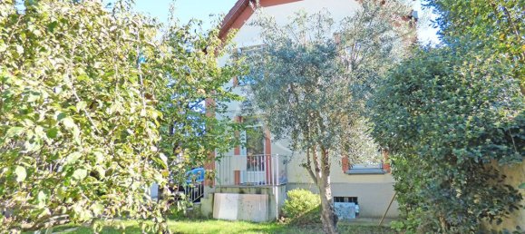 4 chambres Maison à Neuilly-sur-Marne, France No. 172380 2