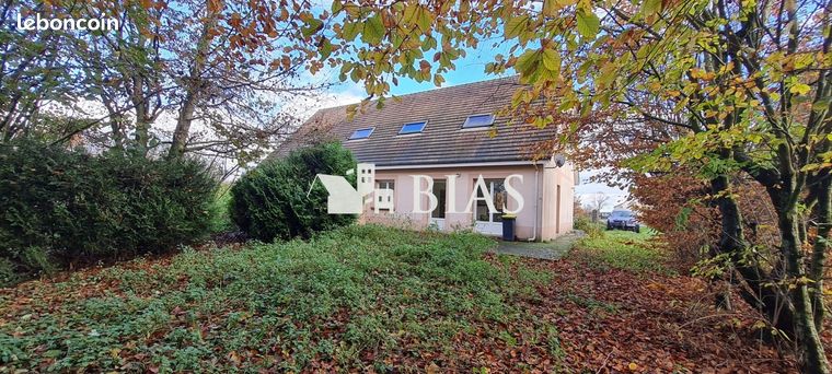 3 bedrooms House in Seine-Maritime, France No. 355343