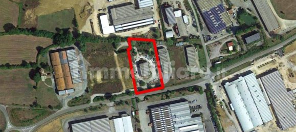 1066m² Warehouse in Casole d'Elsa, Italy No. 325347 9