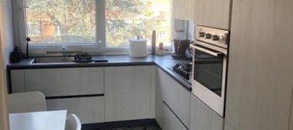 6 rooms Apartment in Potenza, Italy No. 281808 3