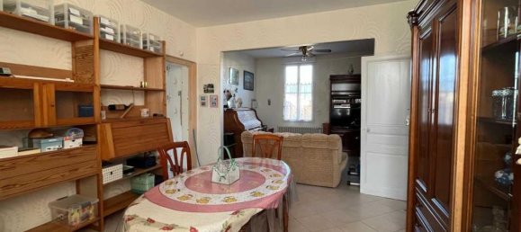 2 Schlafzimmer Haus in Casteljaloux, France, Nr. 200828 6