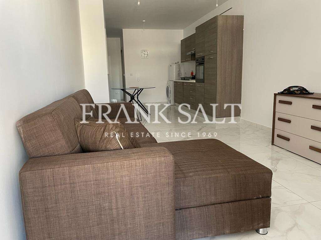 Квартира с 1 спальней в Пьета, Мальта № 5065