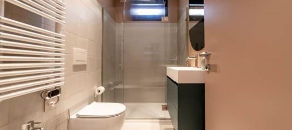 Квартира с 5 комнатами в Римини, Италия № 72474 17