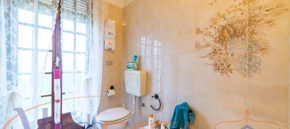 2 bedrooms Apartment in Cherasco, Italy No. 294047 18