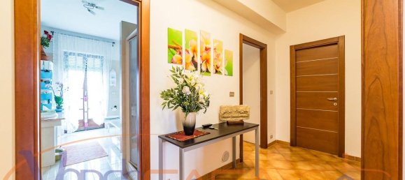 2 bedrooms Apartment in Cherasco, Italy No. 294047 11