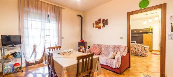 2 bedrooms Apartment in Cherasco, Italy No. 294047 10