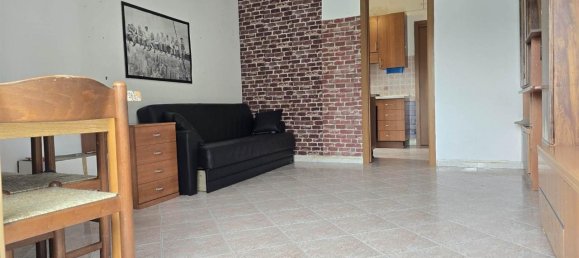 Studio in Milan, Italy No. 243945 4