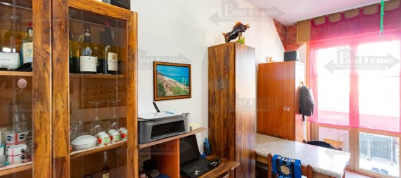 Studio in Milan, Italy No. 243945 8