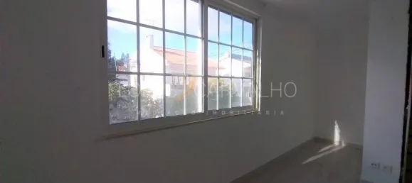 3 chambres Maison à Cascais, Portugal No. 27992 12