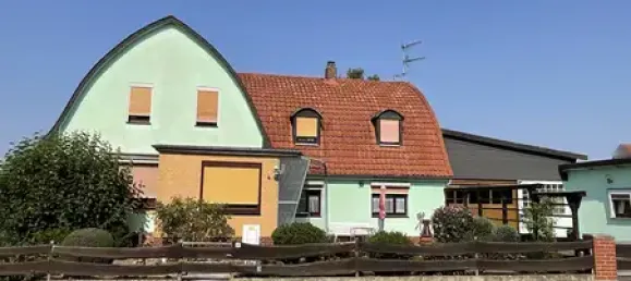 6 rooms House in Gifhorn, Germany No. 360045 3