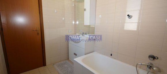 2 rooms Apartment in Lomagna, Italy No. 274089 14