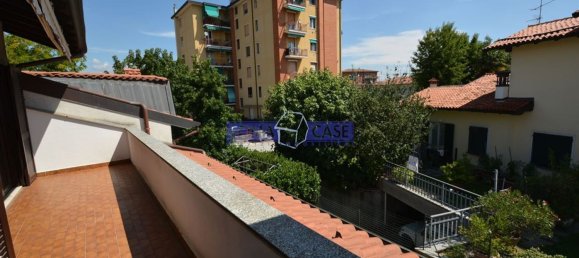 2 rooms Apartment in Lomagna, Italy No. 274089 16